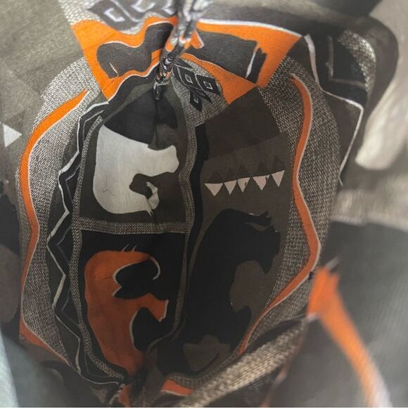 Project Lydia Giraffe Black and White Small crossbody bag . - Picture 12 of 12